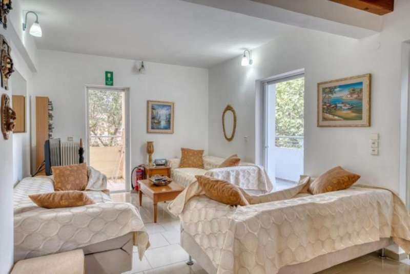 Kalyves Kreta, Kalyves: Helle Villa zu verkaufen, nur wenige Schritte vom Meer entfernt Haus kaufen